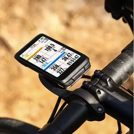 Зошто трансфлексивниот TFT модул е ​​идеален за надворешни дисплеи